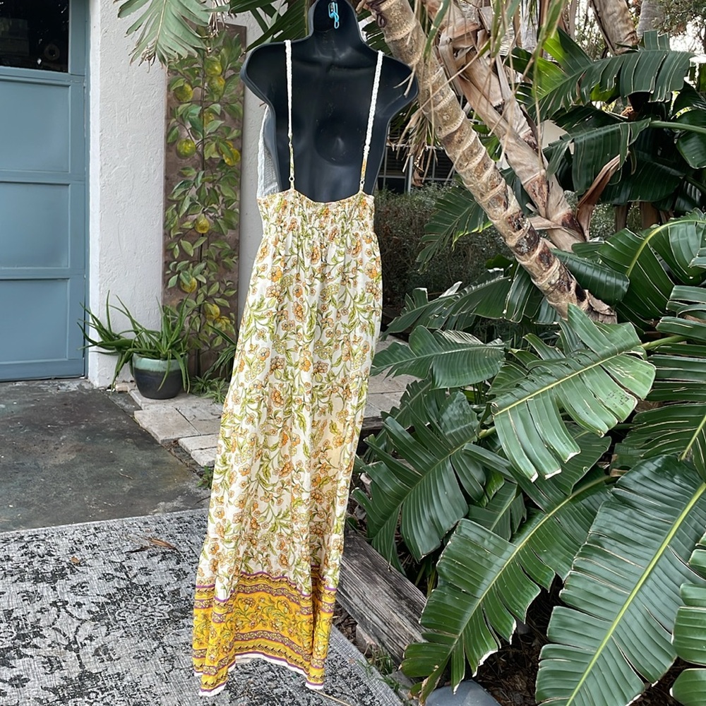 JJ’s house crochet top floral ruffled maxi dress - Picture 5 of 8